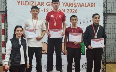 Korgan'lı Öğrencilerden Bilek Güreşinde Büyük Başarı